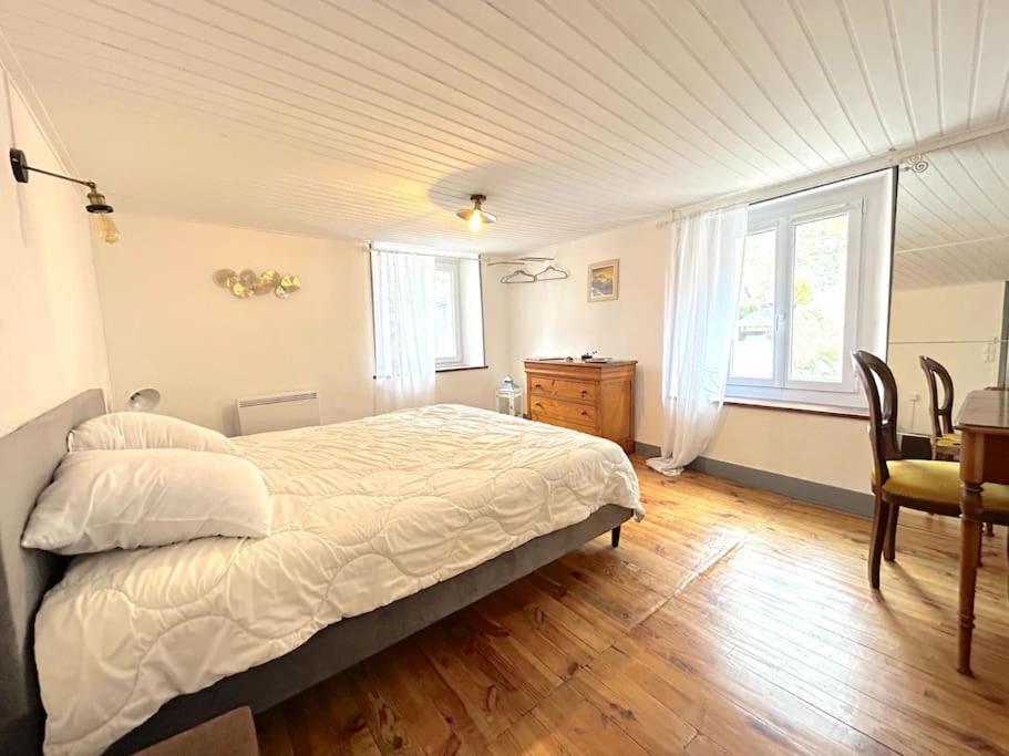 Charmante Maison De Montagne Pour 8 Personnes Livet-et-Gavet Ngoại thất bức ảnh